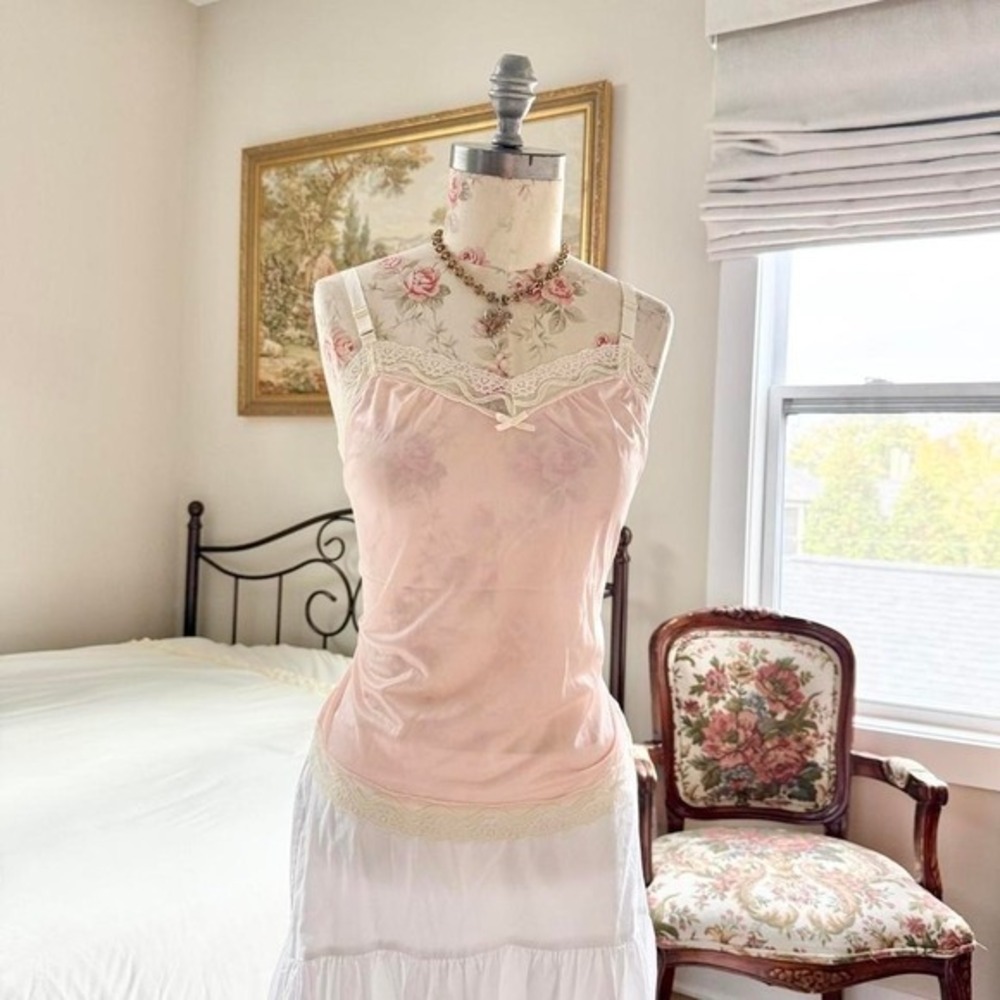 pink lace trim cami‎ undercover wear size medium 90s
